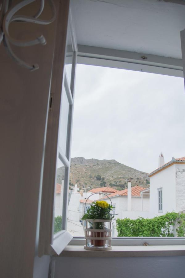 Sokaki House Leilighet Ýdra Eksteriør bilde